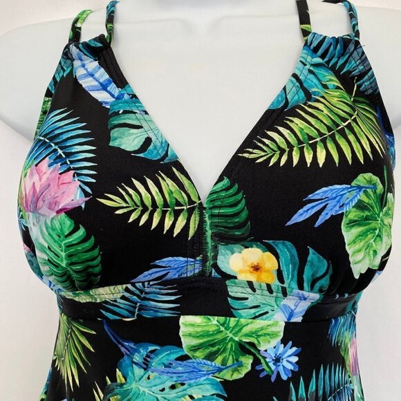 2 Piece Fern Print Graphic Design - Picture 2 of 12